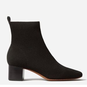 ⬇️⬇️ Everlane The Glove Boot